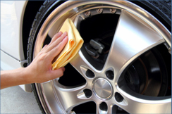 We give the customer fast, reliable and inexpensive car cleaning, inside and out.
